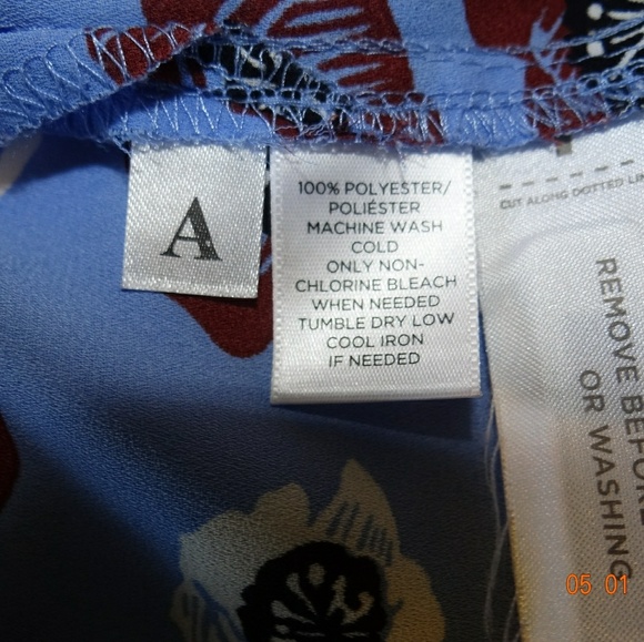 Ann Taylor Loft Blue Floral Long Sleeve Top - Picture 6 of 6